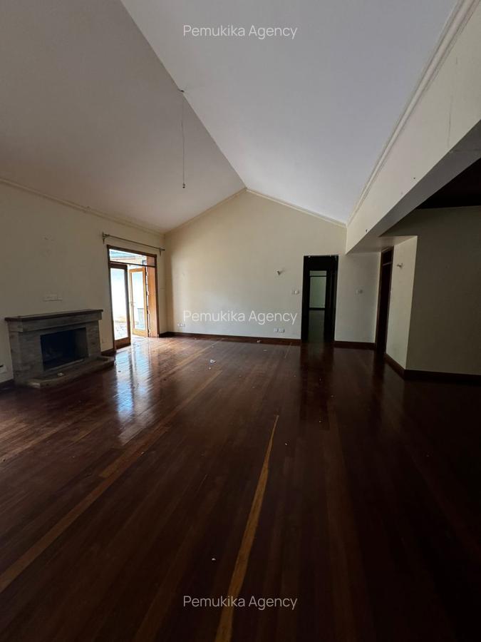 3 Bed House with En Suite at Windridge - 6