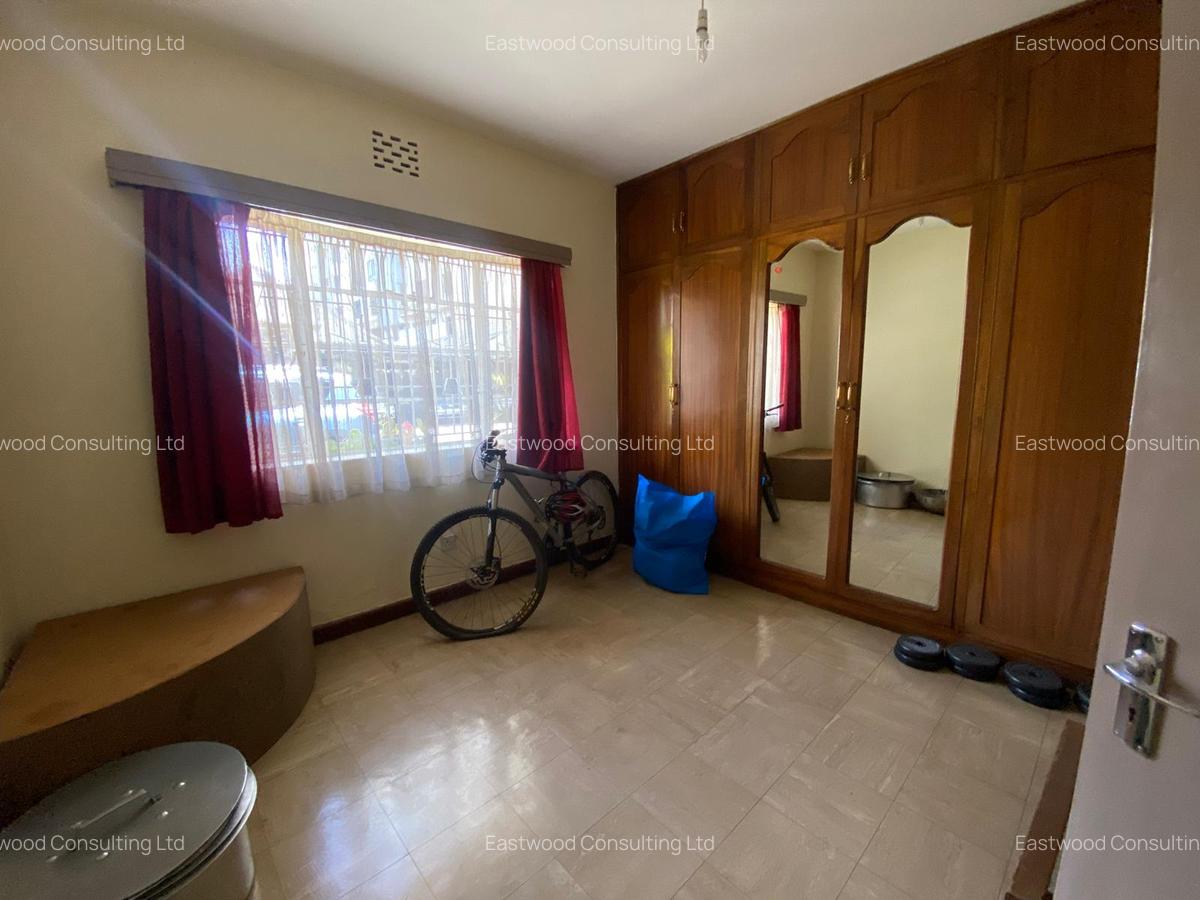 3 Bed Apartment at Wambugu Road - 10