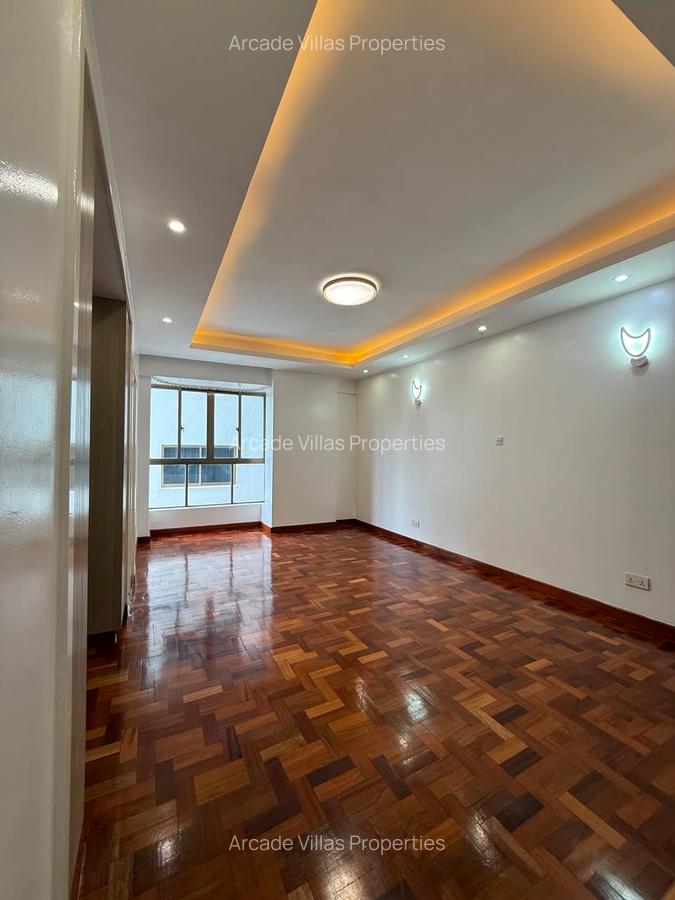 3 Bed Apartment with En Suite in Kileleshwa - 10
