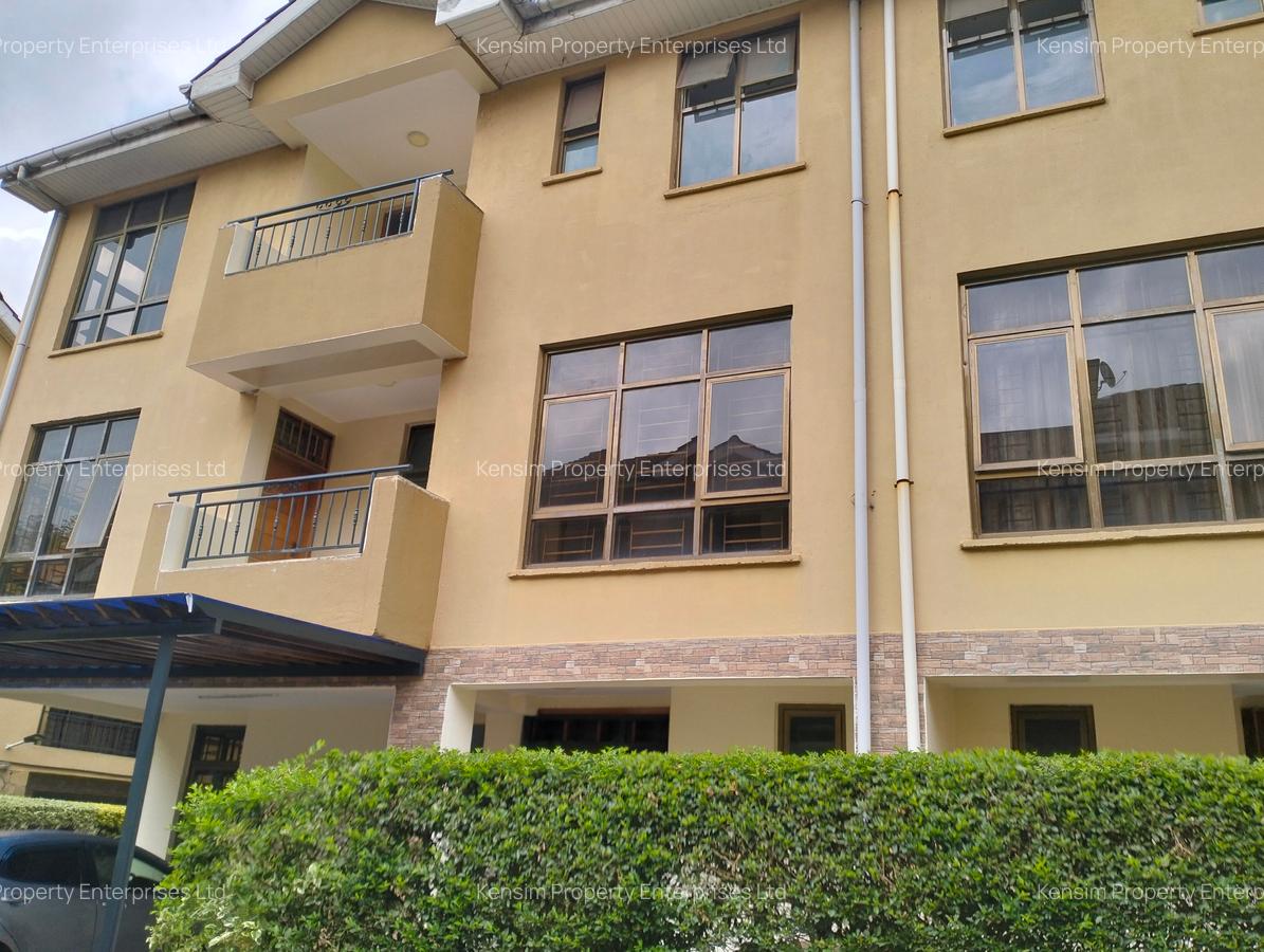 5 Bed Townhouse with En Suite in Lavington - 1