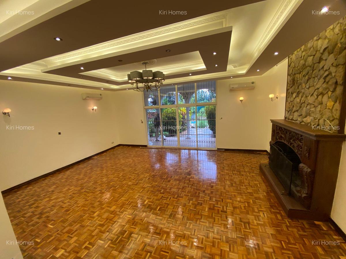 4 Bed Townhouse with En Suite in Runda - 2