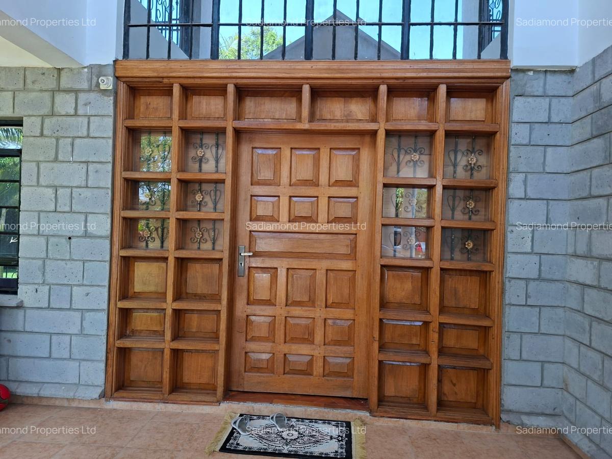 6 Bed House with En Suite in Karen - 13
