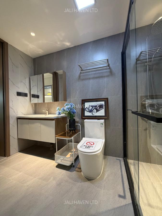 3 Bed Apartment with En Suite in Westlands Area - 16