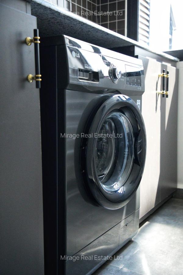 Serviced 2 Bed Apartment with Swimming Pool in Tatu City - 6
