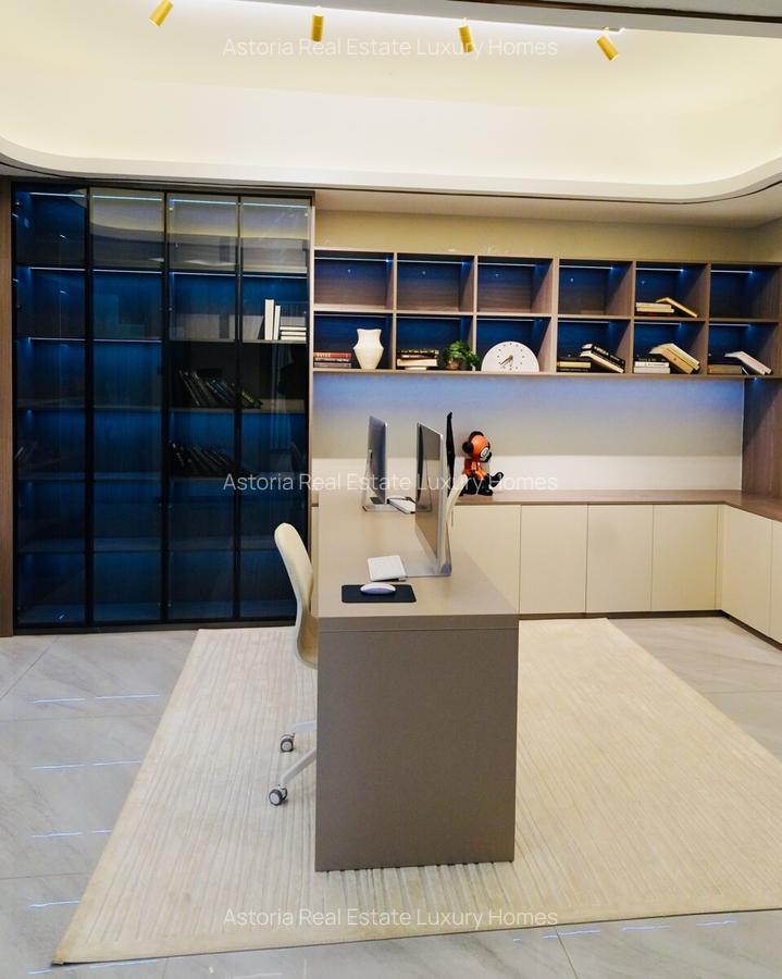 5 Bed Apartment with En Suite at 2026-107 - 7