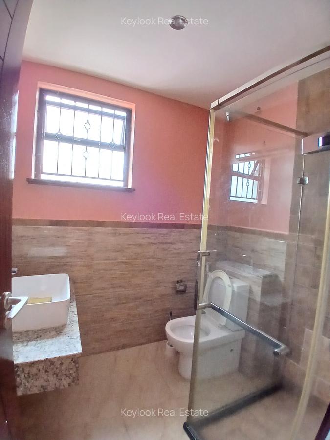 4 Bed Townhouse with En Suite at Lavington Green - 17