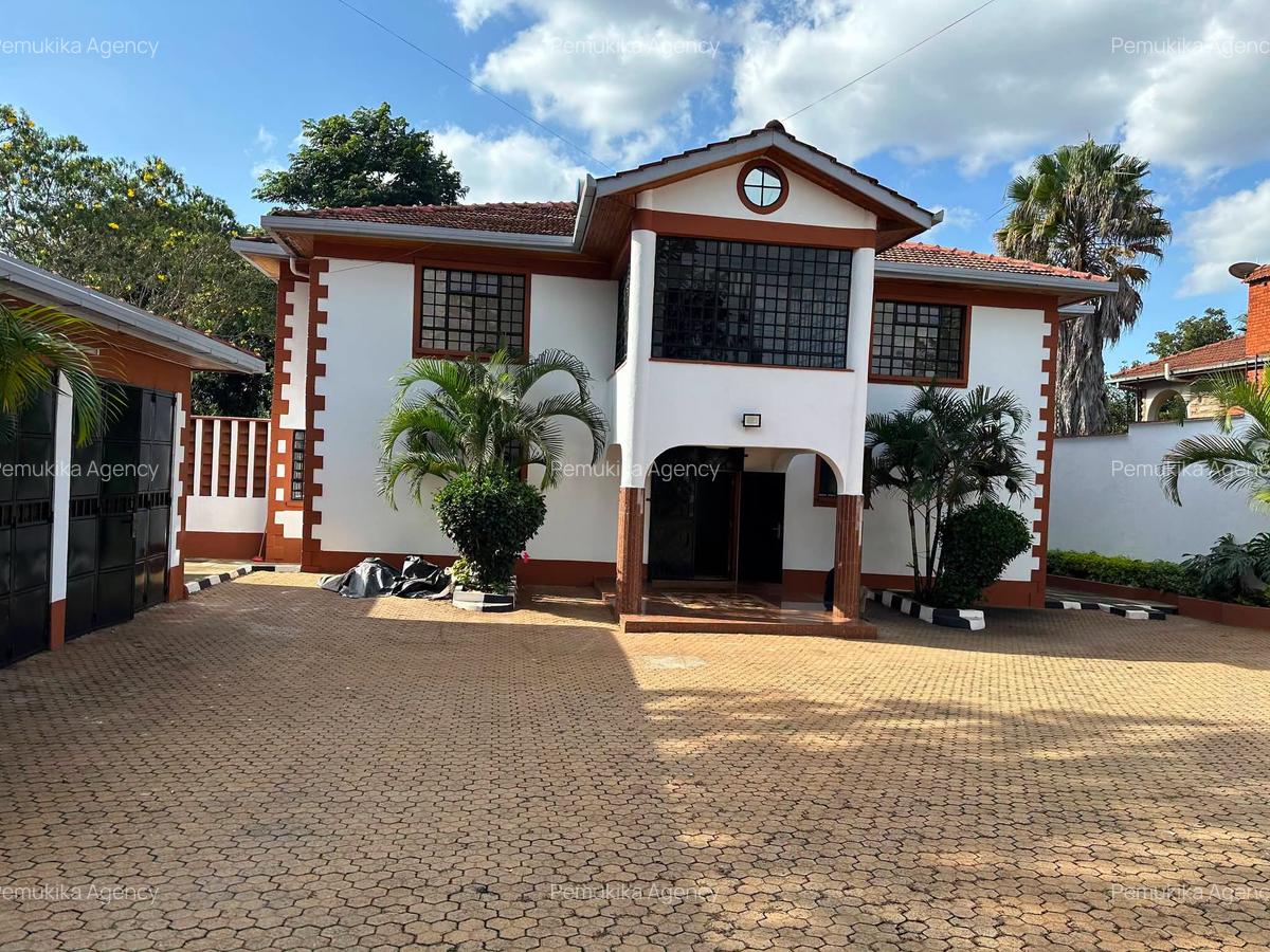 5 Bed Townhouse with En Suite in Runda - 3