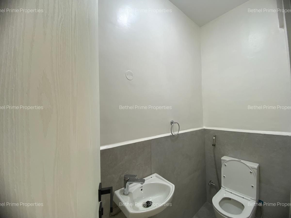2 Bed Apartment with En Suite in General Mathenge - 9