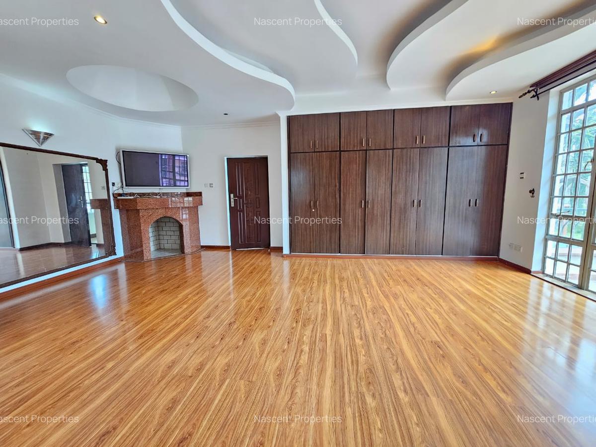 5 Bed House with En Suite in Nyari - 18