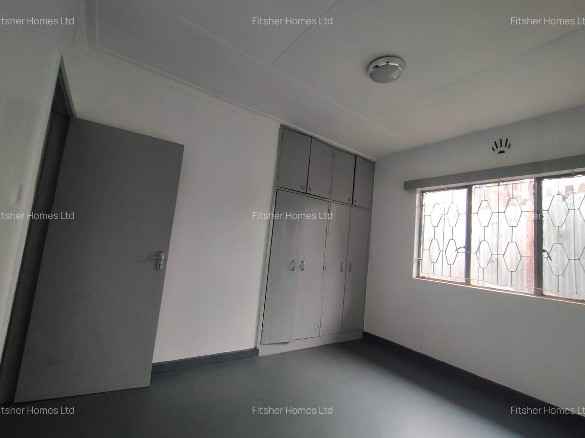 3 Bed House with En Suite in Riruta - 12