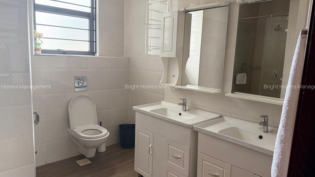 Serviced 3 Bed Apartment with En Suite in Westlands Area - 12