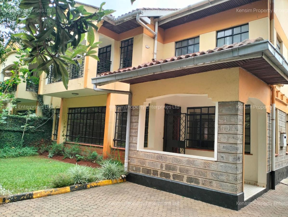 4 Bed Townhouse with En Suite in Lavington - 1