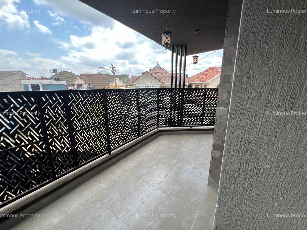 4 Bed House with En Suite at Membley - 15