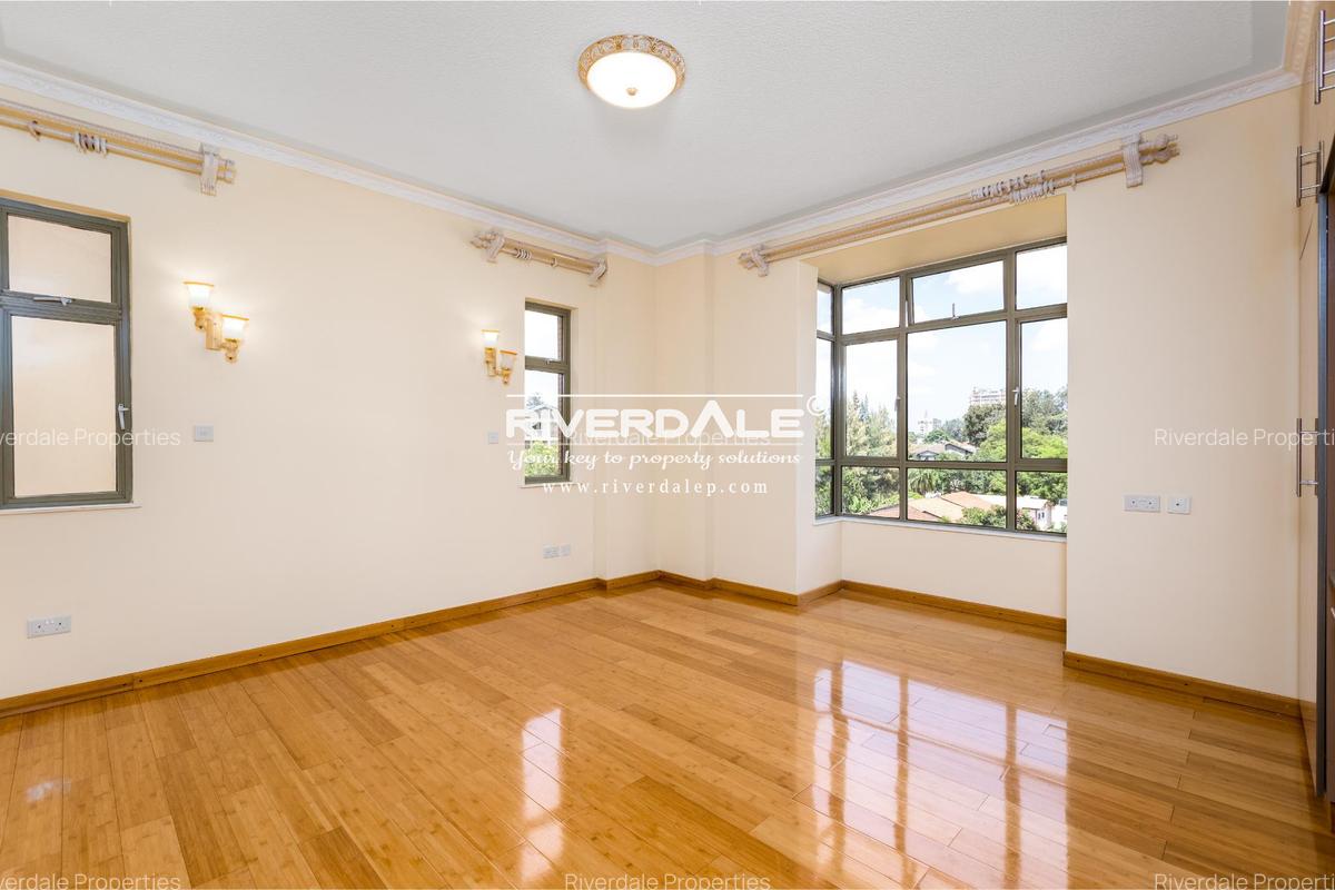 3 Bed Apartment with En Suite in Kilimani - 14