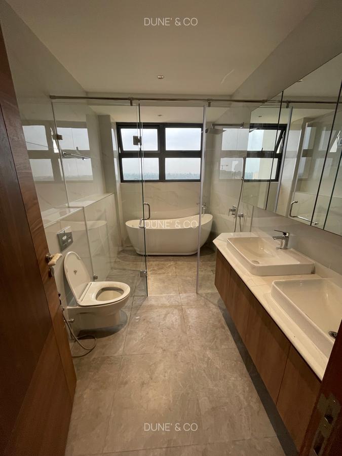 3 Bed Apartment with En Suite in Westlands Area - 19