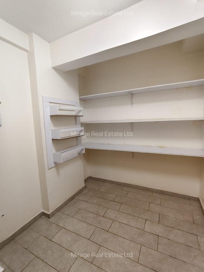 4 Bed Apartment with En Suite in Kileleshwa - 16