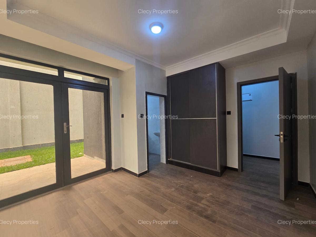 6 Bed House with En Suite at Kimbo - 9