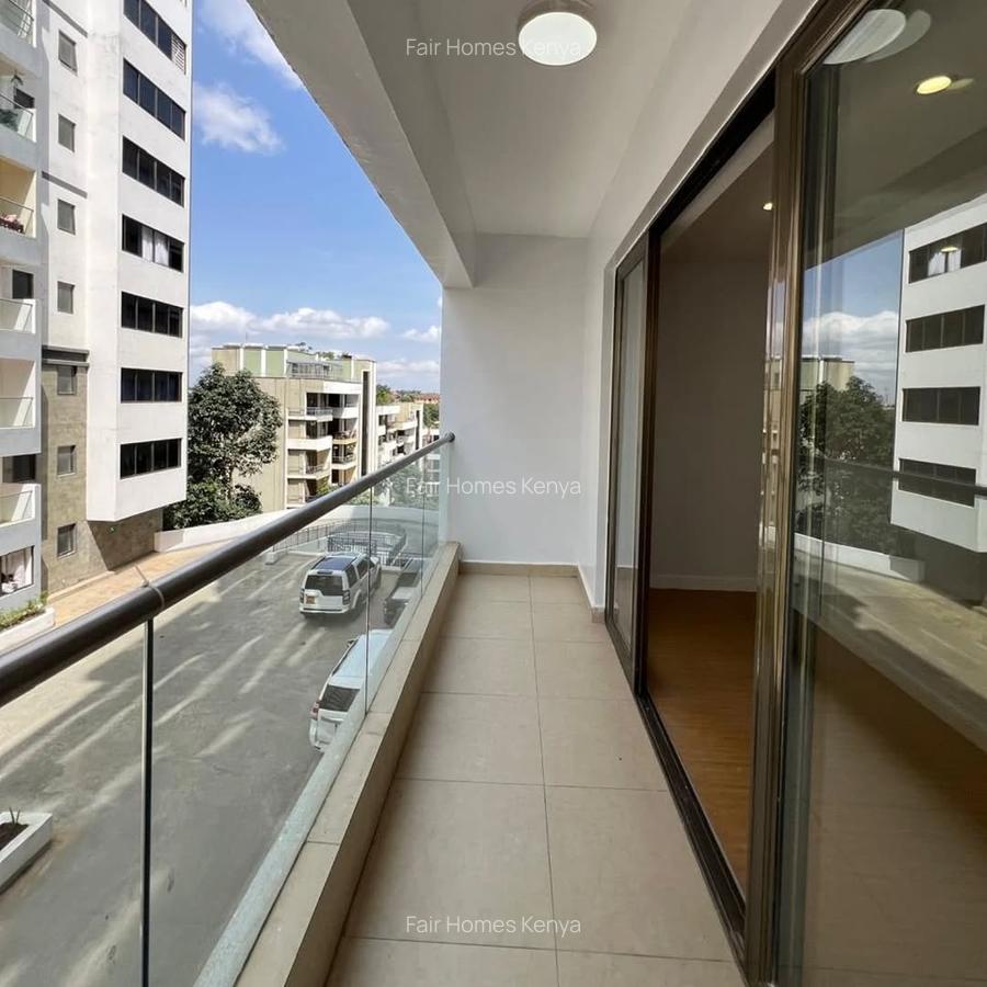 4 Bed Apartment with En Suite at Hatheru Road - 7
