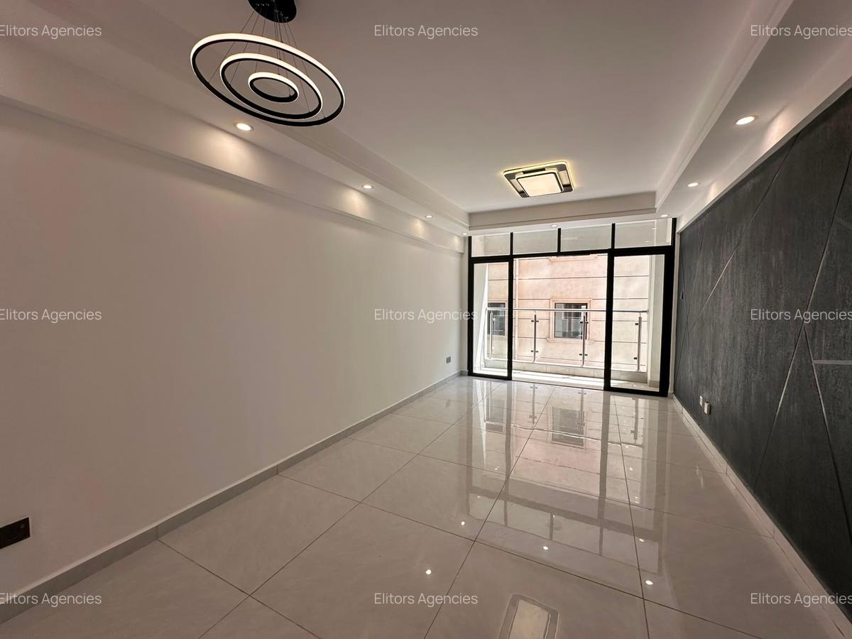 2 Bed Apartment with En Suite at Westlands Toad Near Gtc - 4