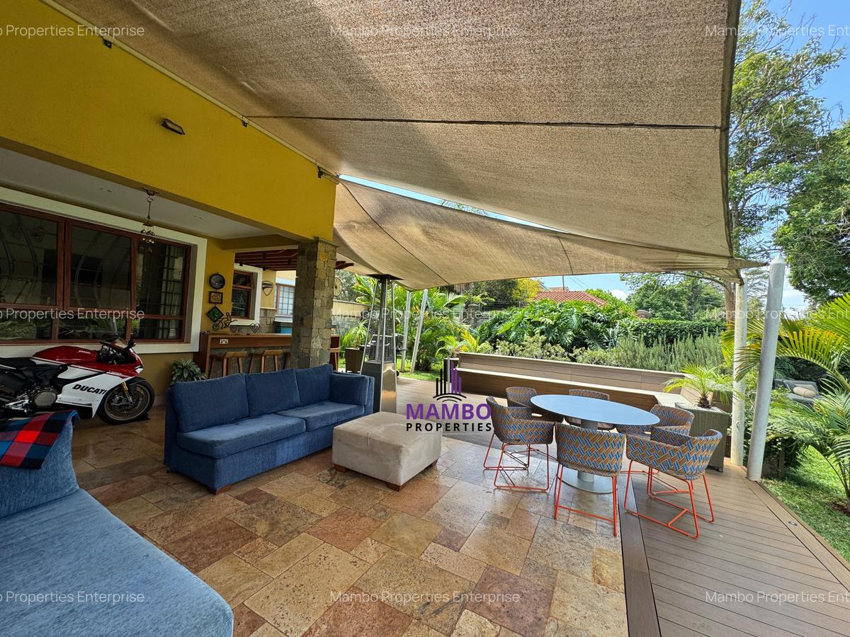 5 Bed Villa with En Suite at Mimosa Rd - 9