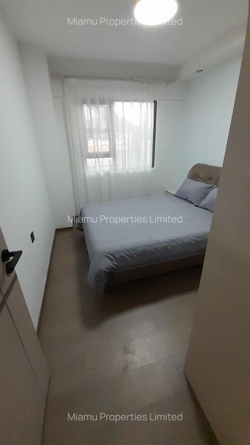 Serviced Studio Apartment with En Suite in Kilimani - 4