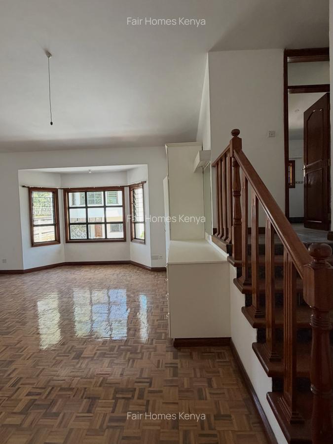 2 Bed Townhouse with En Suite at Mandera Road - 4