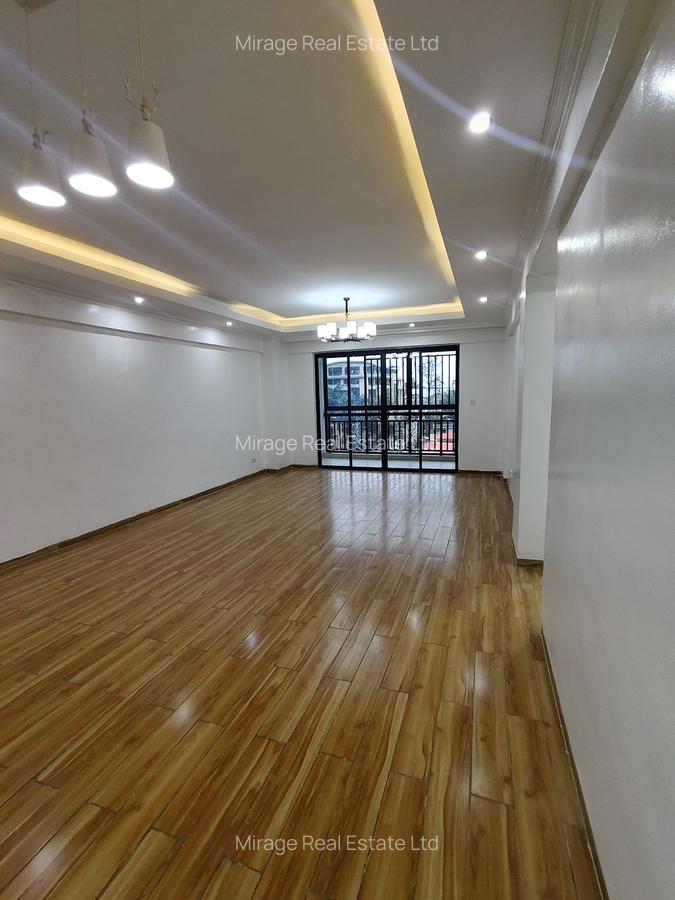3 Bed Apartment with Swimming Pool in Kilimani - 15