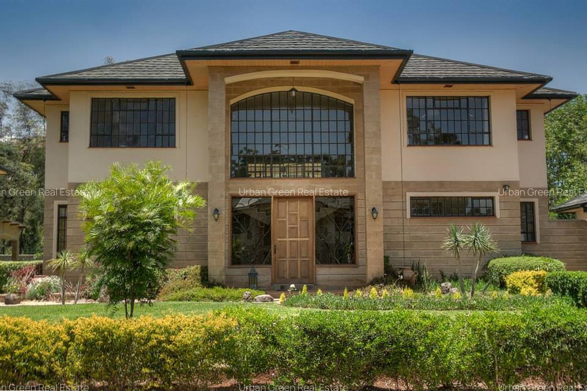 5 Bed Villa with En Suite at Miotoni - 1