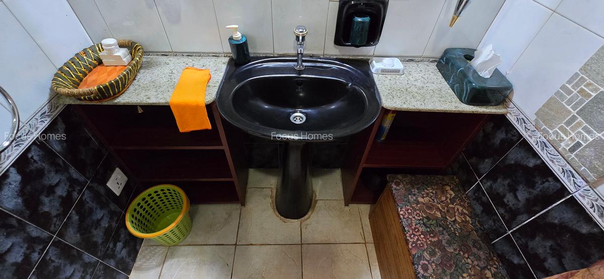 1 Bed House with En Suite in Runda - 6