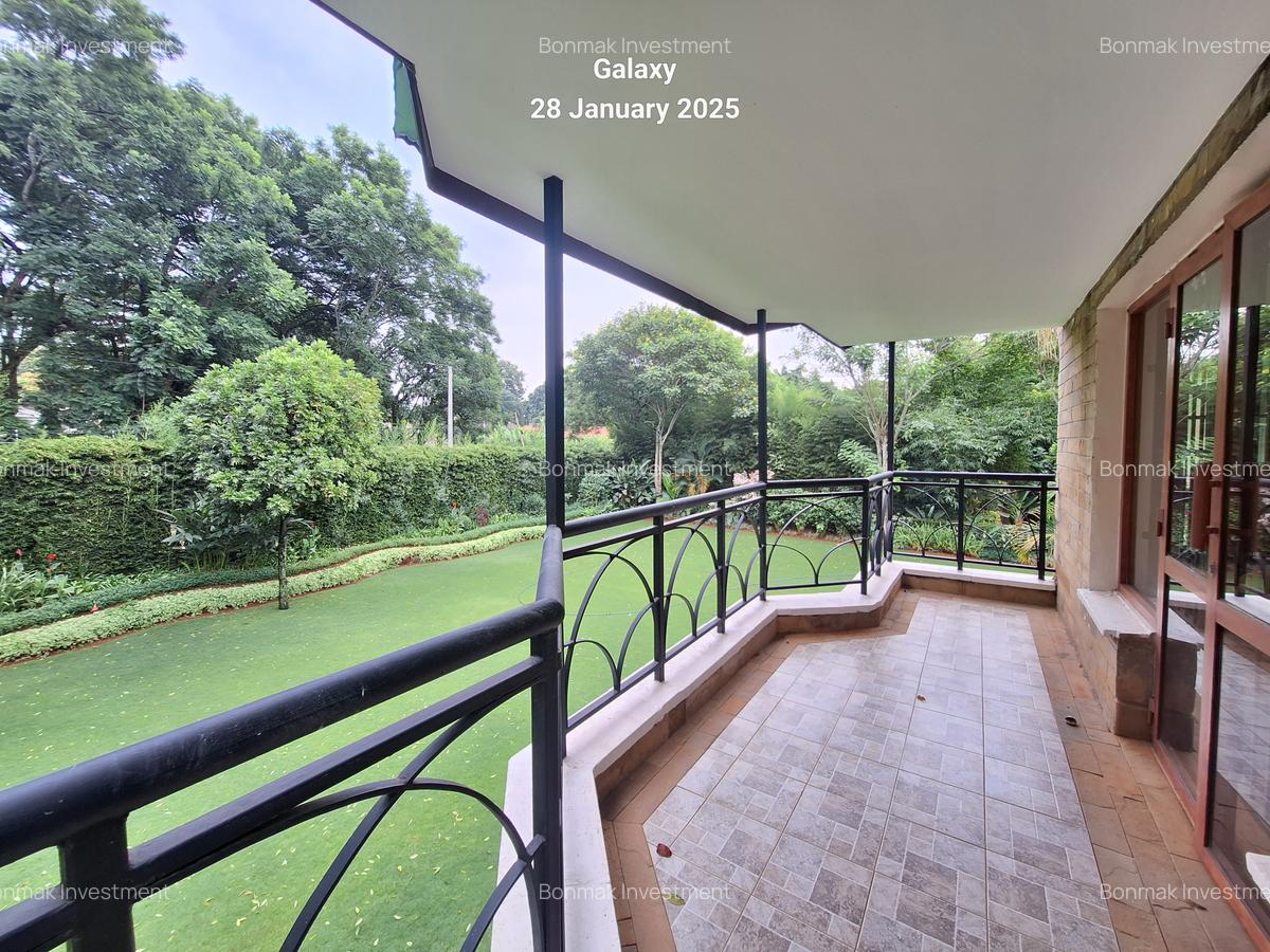 5 Bed Townhouse with En Suite at Runda Park Estate - 20