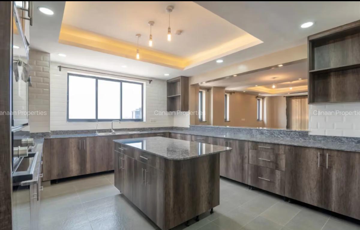 4 Bed Apartment with En Suite in Lavington - 4