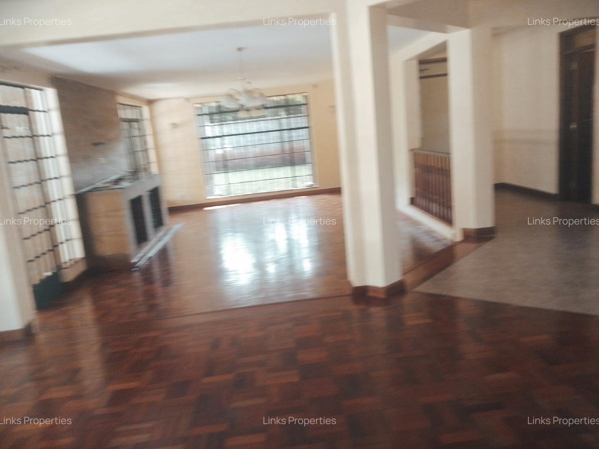 4 Bed Townhouse with En Suite at Karen - 10