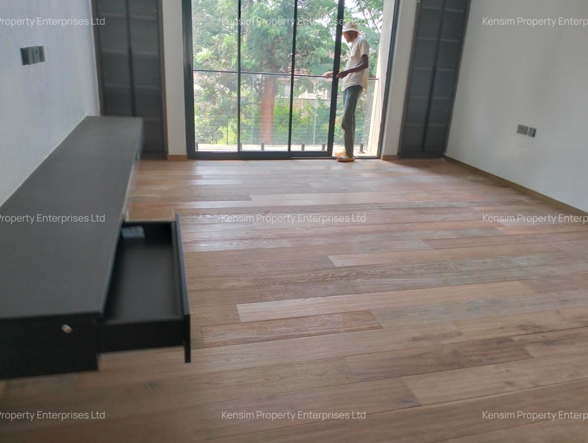 4 Bed Townhouse with En Suite in Runda - 12