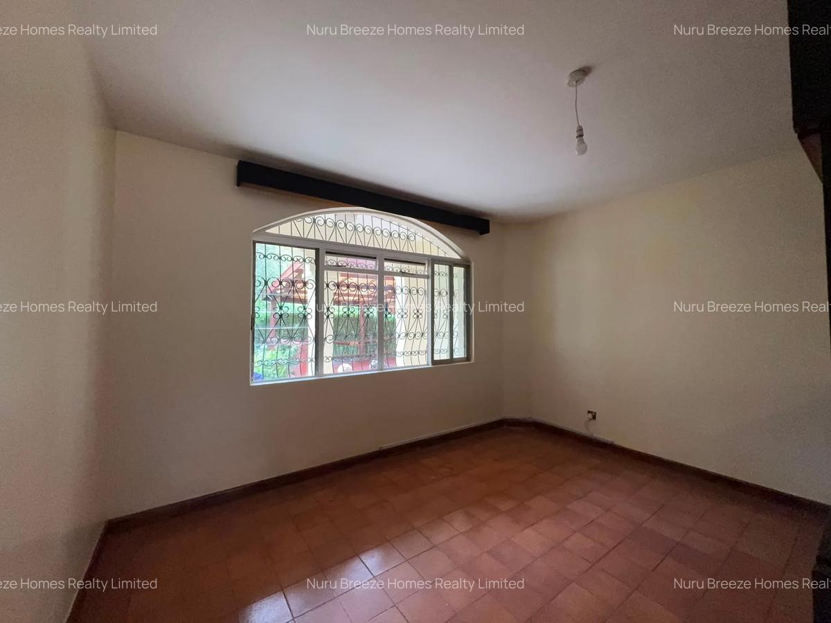 4 Bed House with En Suite in Thigiri - 17
