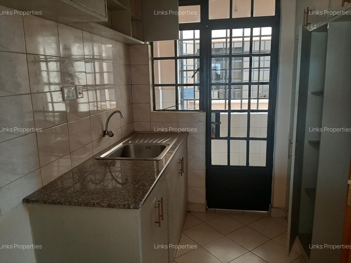 2 Bed Apartment with En Suite at Karen Hardy - 4
