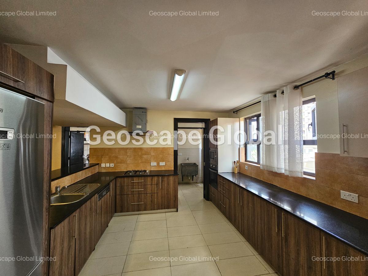 Furnished 4 Bed Apartment with En Suite in Kilimani - 14
