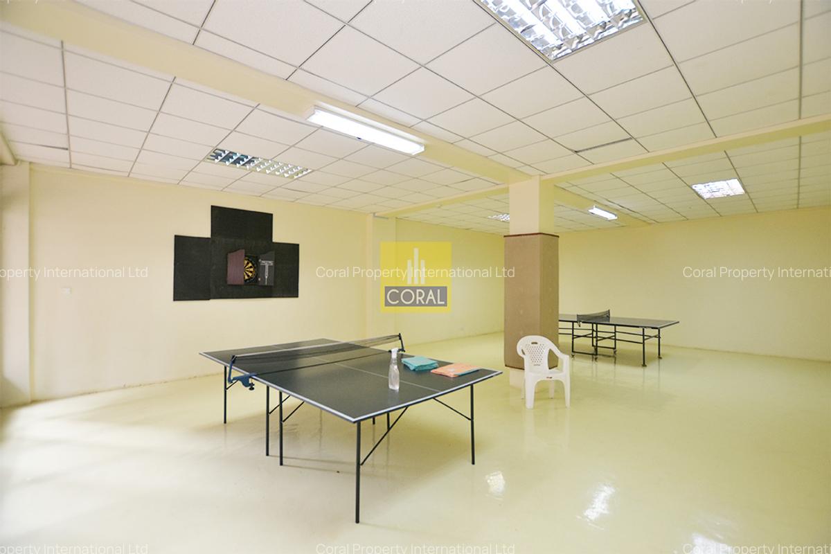 4 Bed Apartment in Parklands - 19
