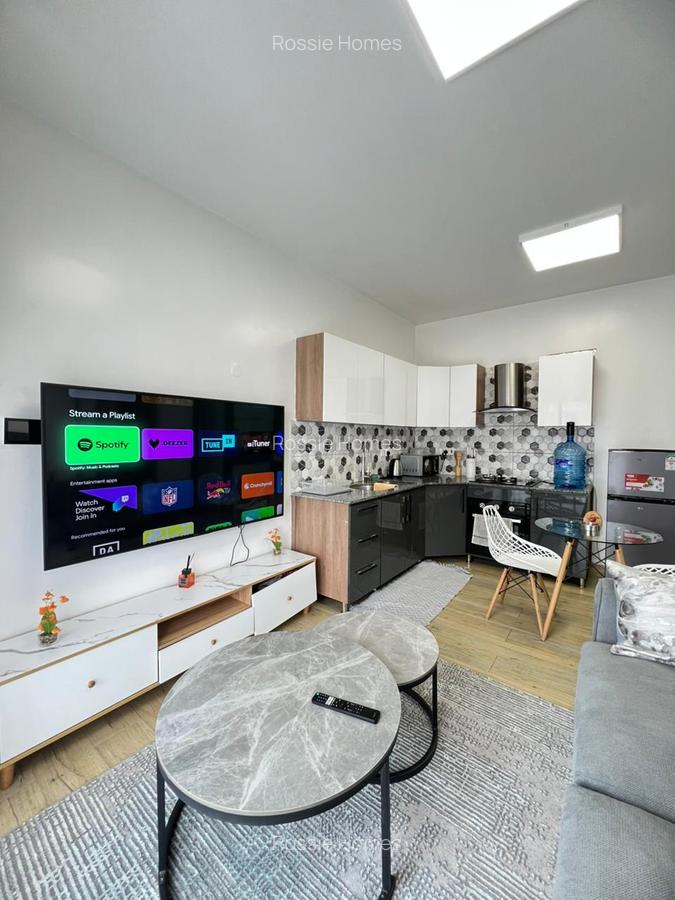 Serviced Studio Apartment with En Suite in Kileleshwa - 2