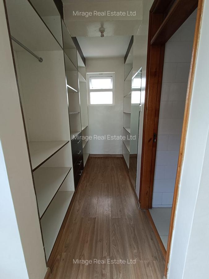 4 Bed Apartment with En Suite in Kilimani - 2
