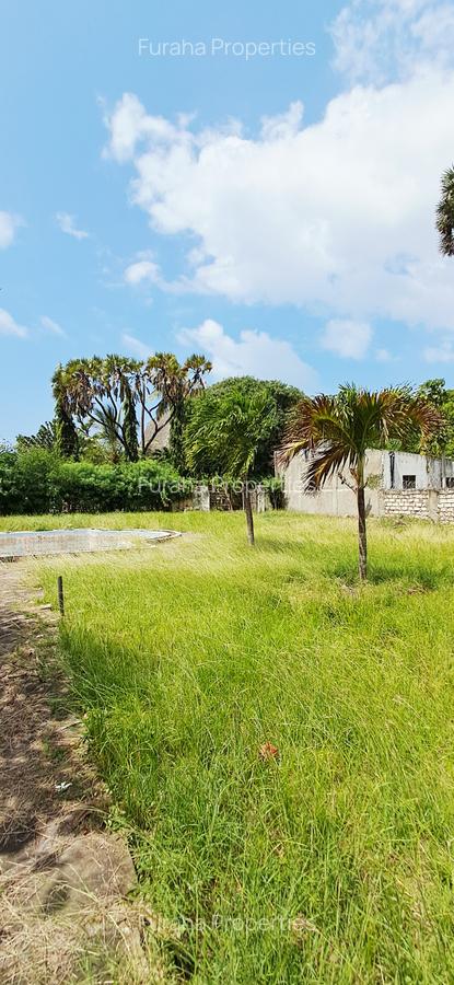3 Bed Villa with En Suite at Malindi - 14