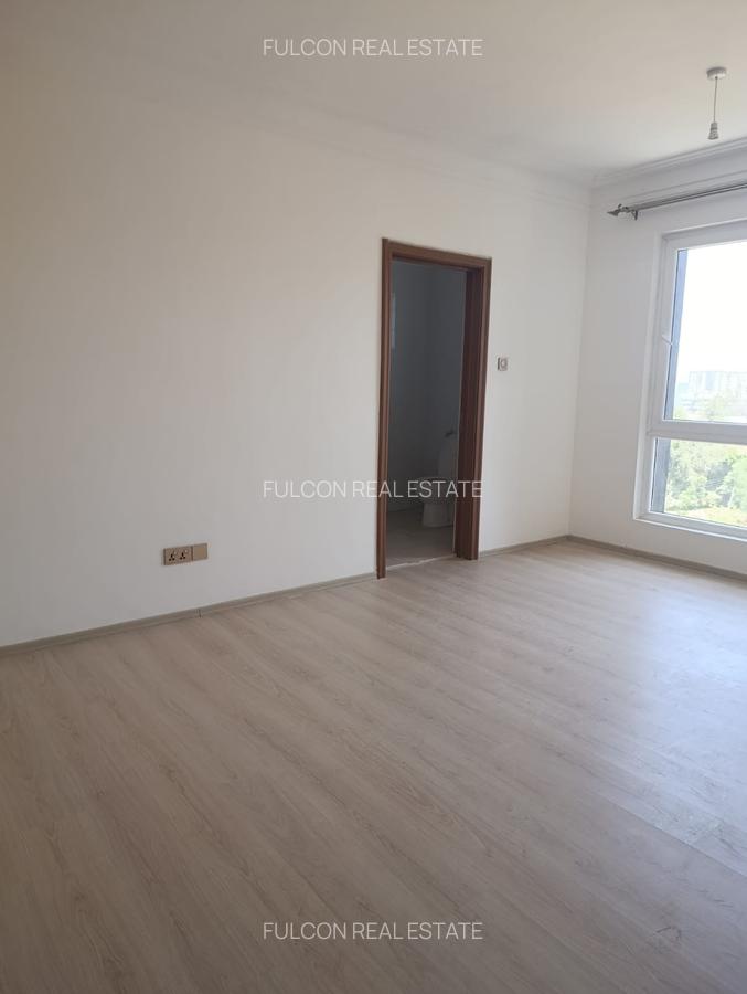 3 Bed Apartment with En Suite in Westlands Area - 2