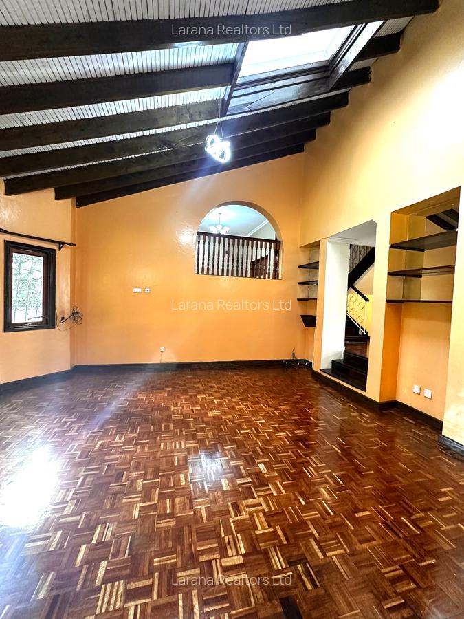 4 Bed Townhouse with Staff Quarters at Ole Dume Rd - 4
