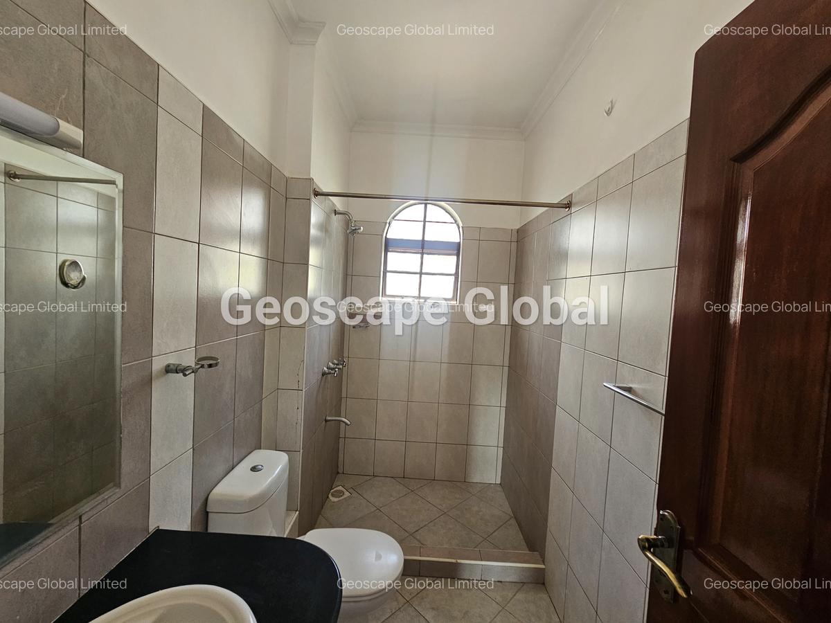 3 Bed House with En Suite in Kiambu Road - 10