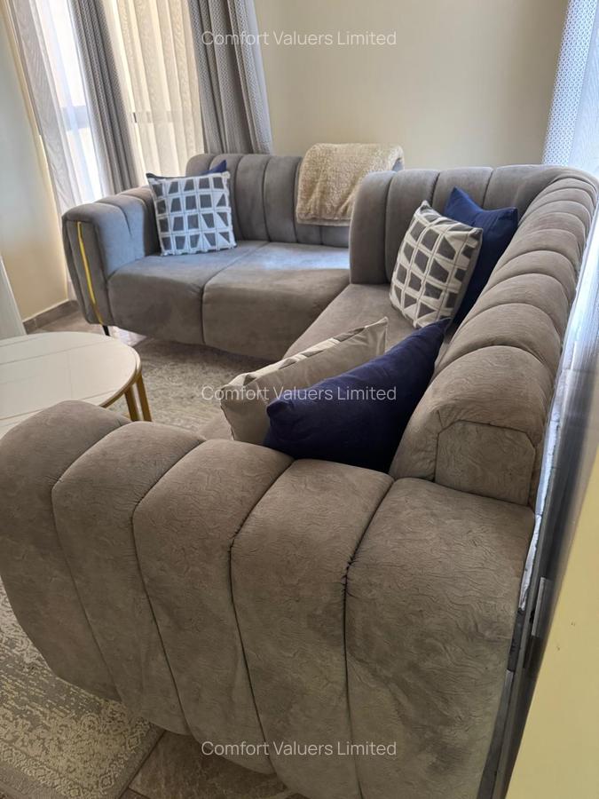 Serviced 1 Bed Apartment with En Suite at Near Yaya Centre - 12