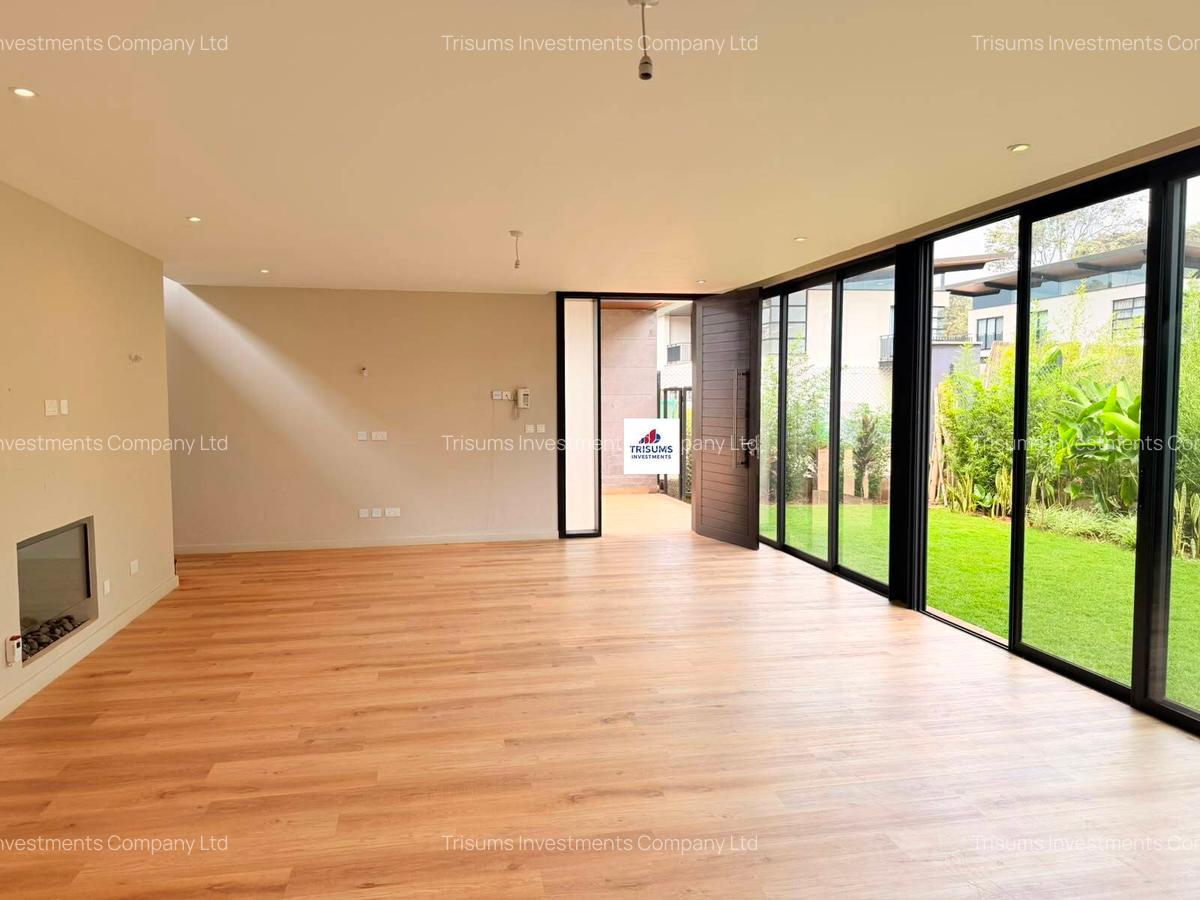 4 Bed Townhouse with En Suite in Runda - 12