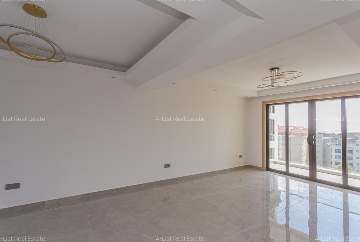 3 Bed Apartment with Swimming Pool at Riverside Lane West - 6