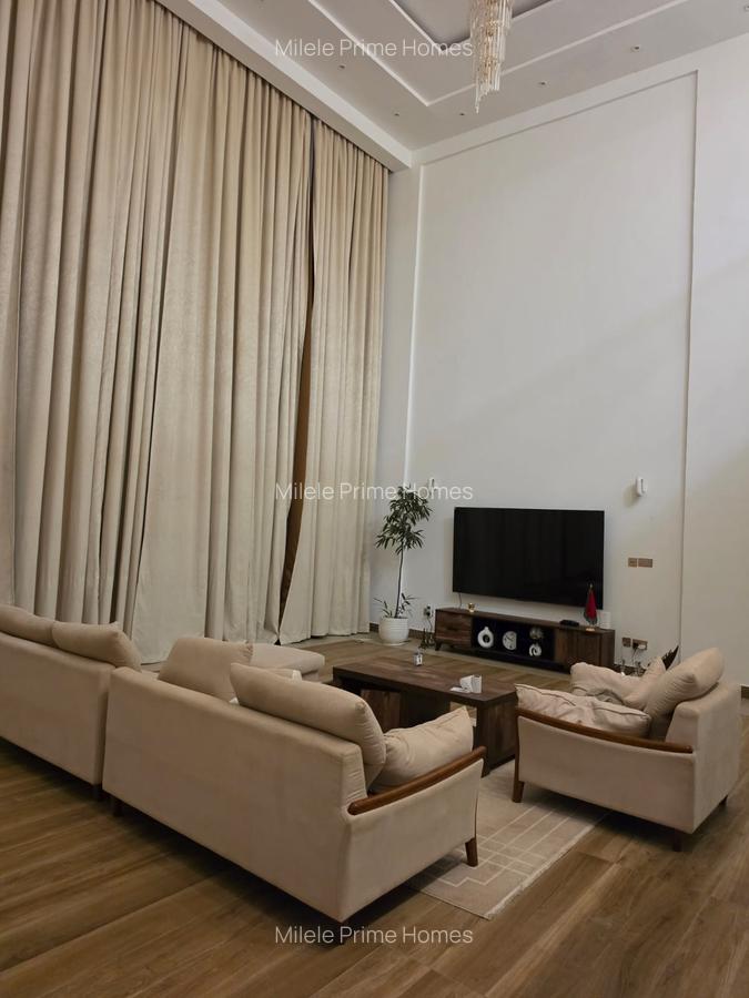 Serviced 6 Bed Apartment with En Suite at Parklands - 14