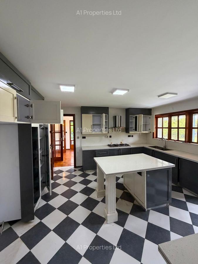 6 Bed House with En Suite in Karen - 6