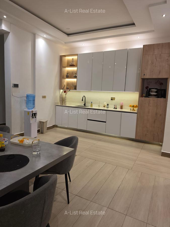 4 Bed Apartment with En Suite at Parklands - 6