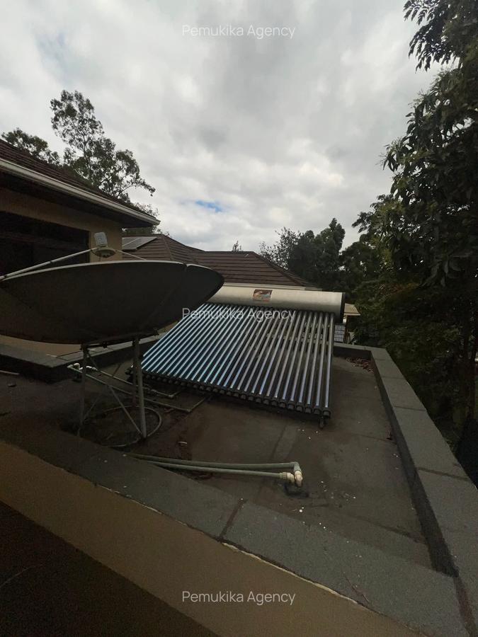 5 Bed Townhouse with En Suite in Lavington - 15